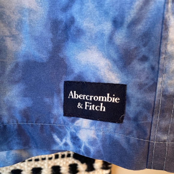 Abercrombie Boys size 13 14 swim shorts summer swimming swimsuit - Picture 2 of 11